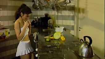 Retro Kitchen Anal With Sibel Kekili